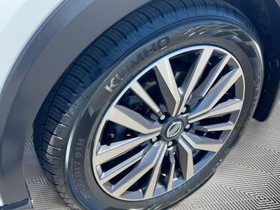 2021 Nissan Kicks SR