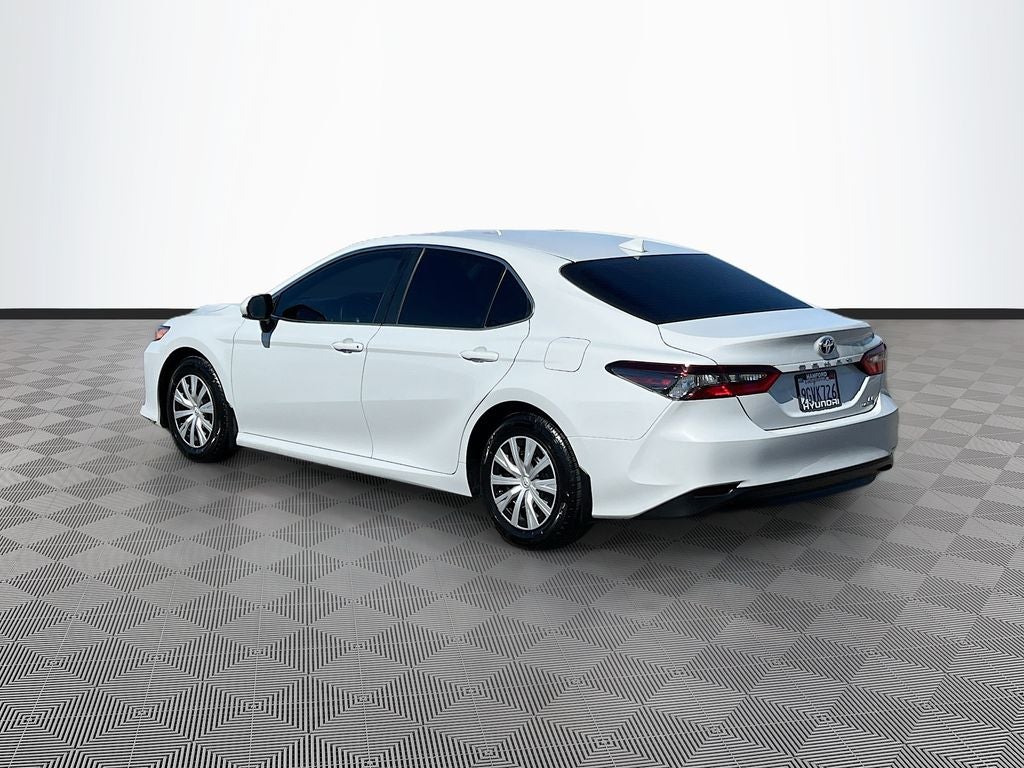 2023 Toyota Camry Hybrid LE