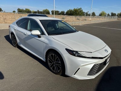 2025 Toyota Camry XLE