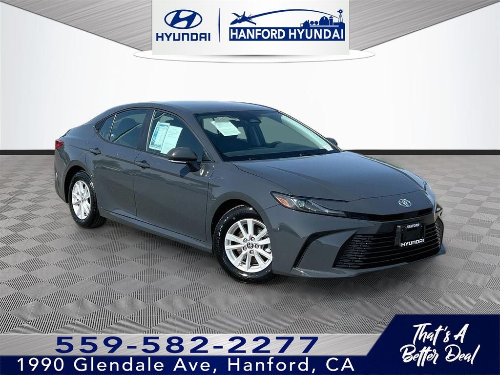 2025 Toyota Camry LE
