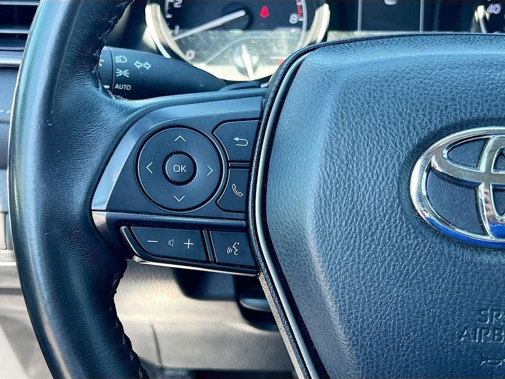 2024 Toyota Camry SE - Photo 13