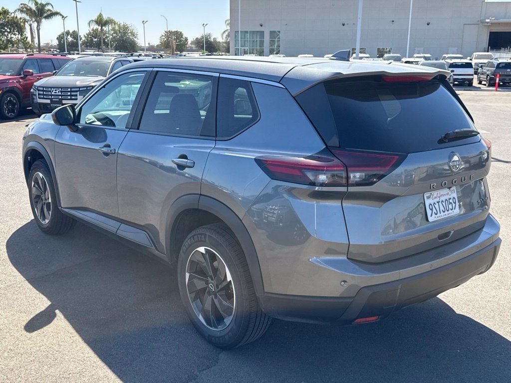2025 Nissan Rogue SV