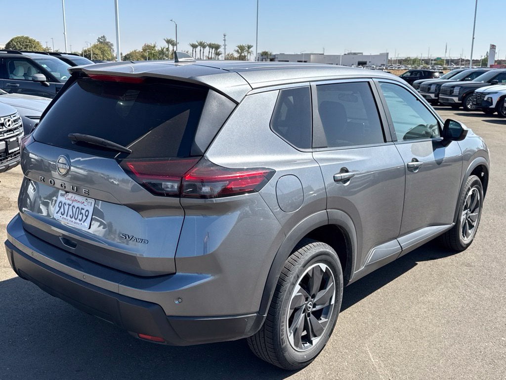 2025 Nissan Rogue SV