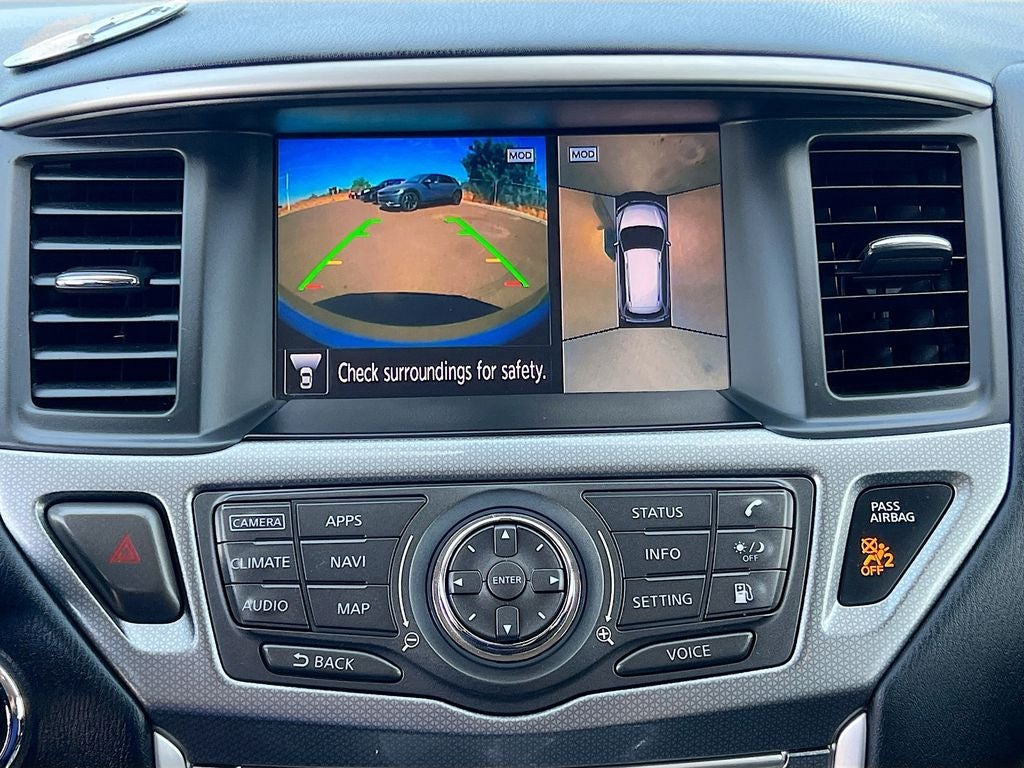 2020 Nissan Pathfinder SL