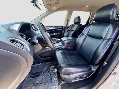 2020 Nissan Pathfinder SL