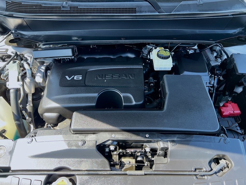 2020 Nissan Pathfinder SL