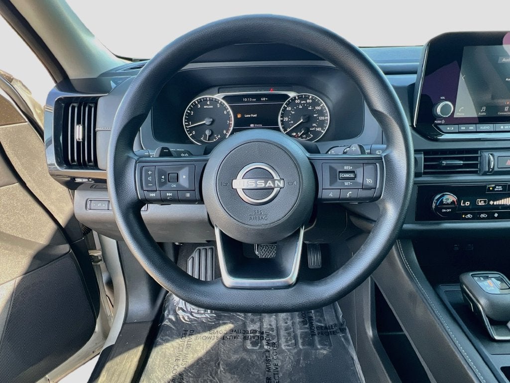2023 Nissan Pathfinder S - Photo 12