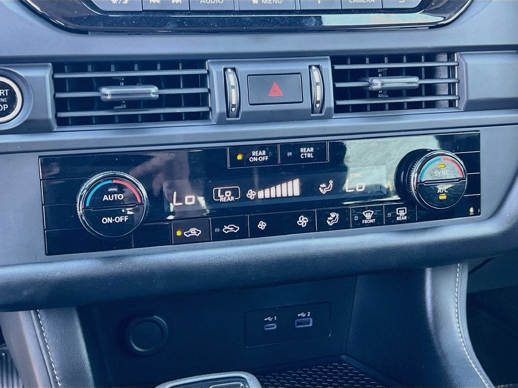 2023 Nissan Pathfinder S