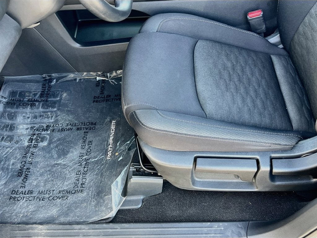 2023 Nissan Pathfinder S - Photo 22