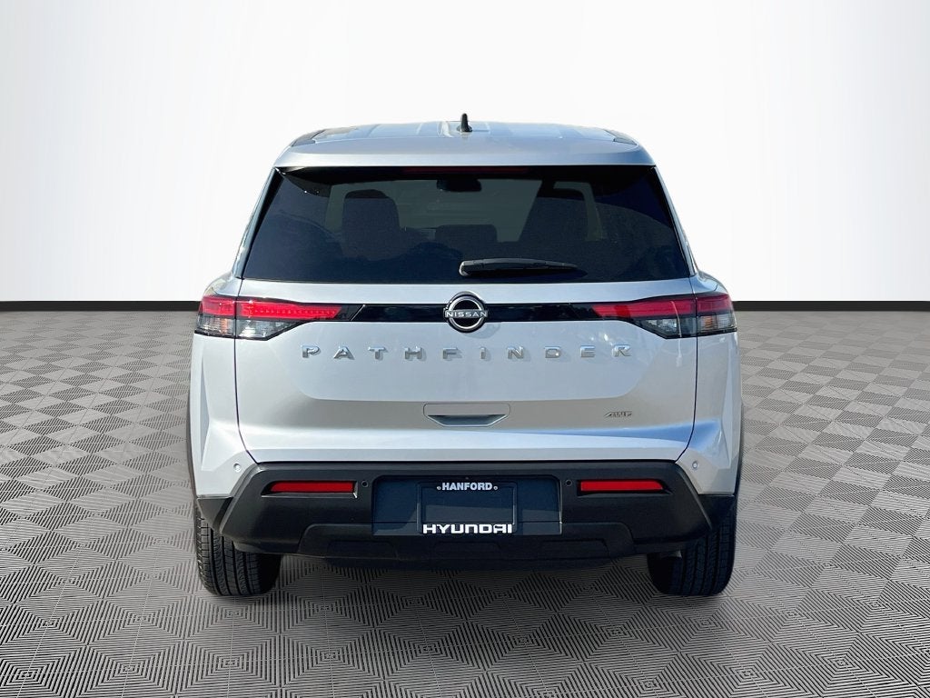 2023 Nissan Pathfinder S - Photo 7