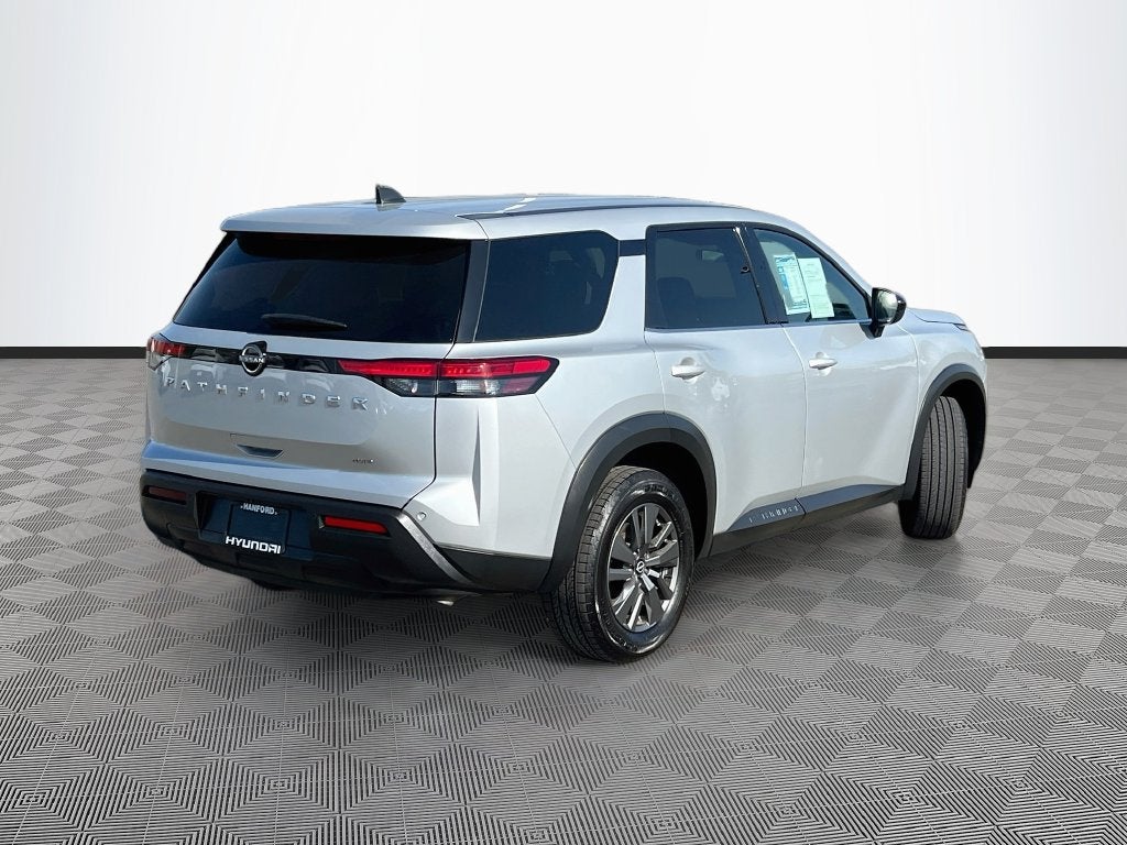 2023 Nissan Pathfinder S - Photo 8