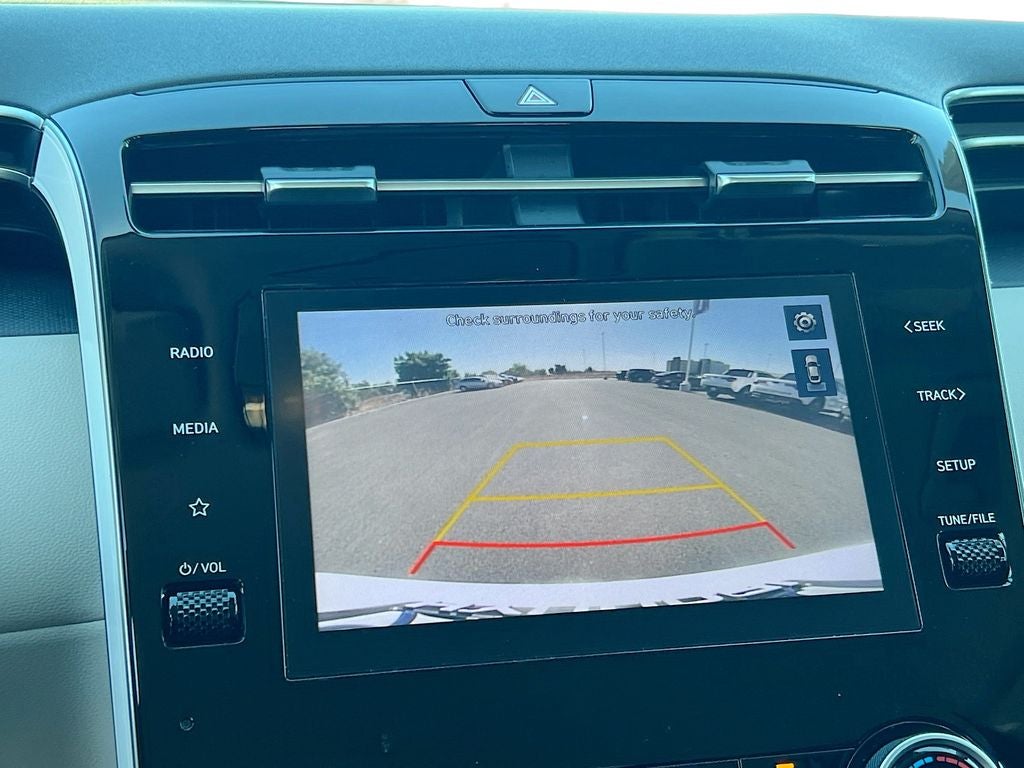 2022 Hyundai TUCSON SE