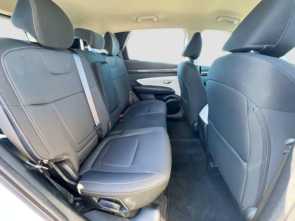 2022 Hyundai TUCSON SE