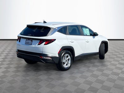2022 Hyundai TUCSON SE