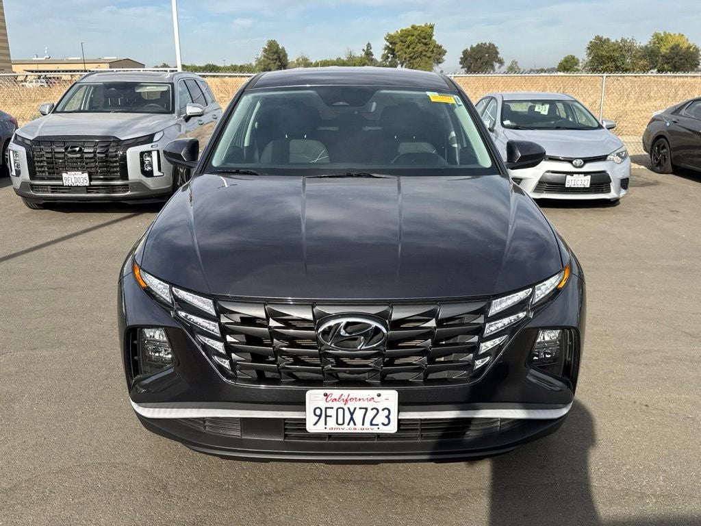 2023 Hyundai TUCSON SE