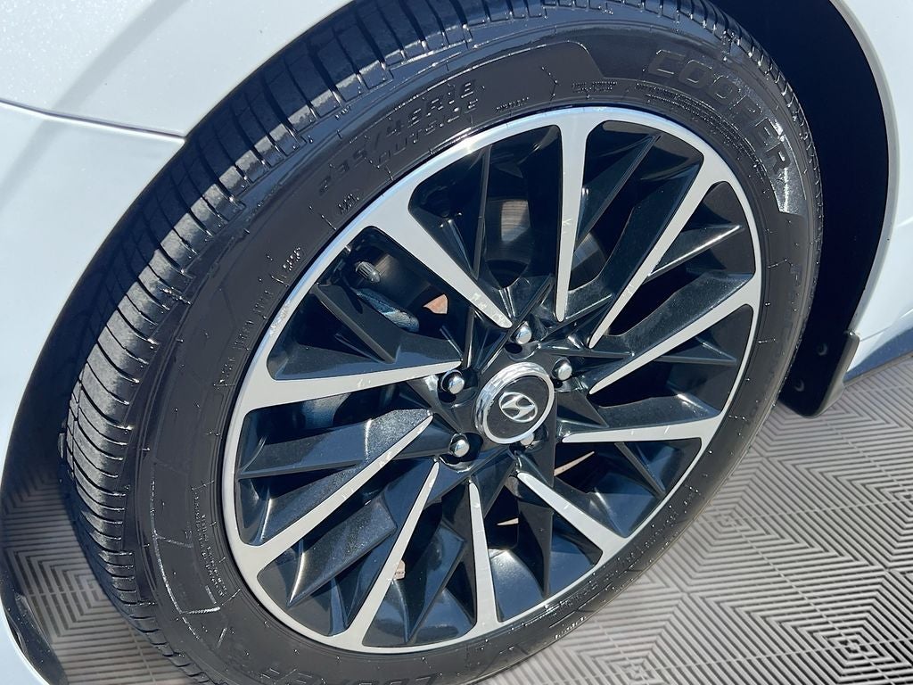 2021 Hyundai SONATA Limited