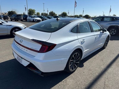2021 Hyundai SONATA Limited