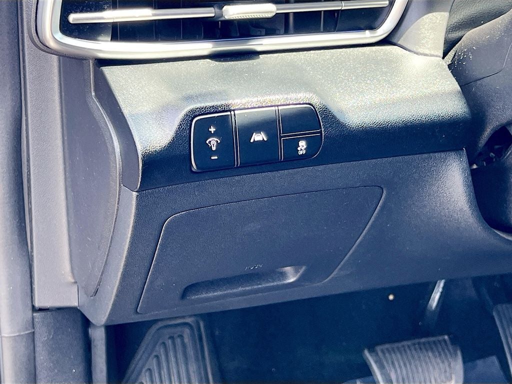 2022 Hyundai ELANTRA Limited