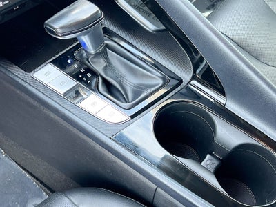 2022 Hyundai ELANTRA Limited