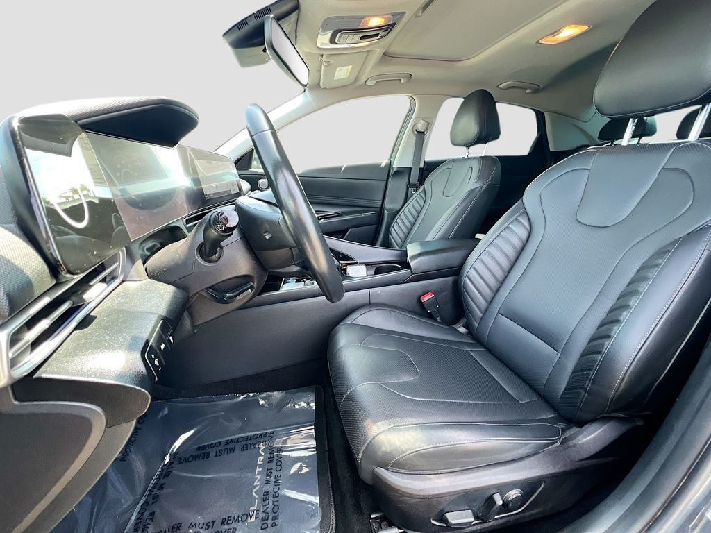 2022 Hyundai ELANTRA Limited