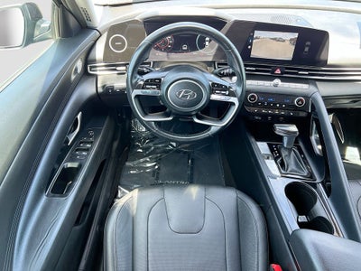 2022 Hyundai ELANTRA Limited