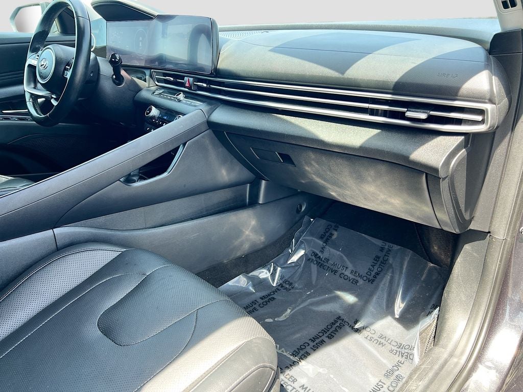 2022 Hyundai ELANTRA Limited
