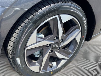 2022 Hyundai ELANTRA Limited