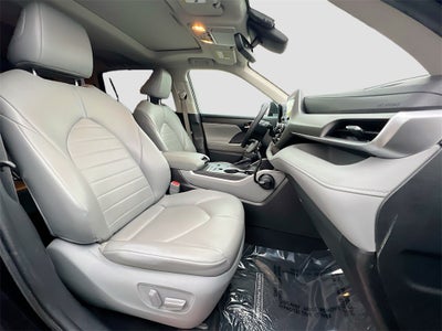 2021 Toyota Highlander Hybrid XLE