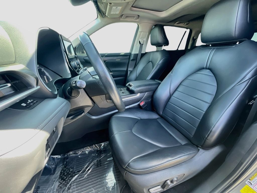 2023 Toyota Highlander XLE