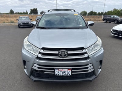 2019 Toyota Highlander Base