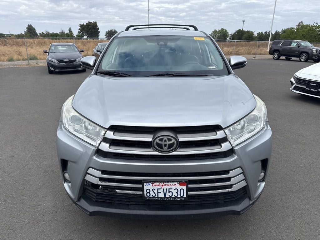 2019 Toyota Highlander Base