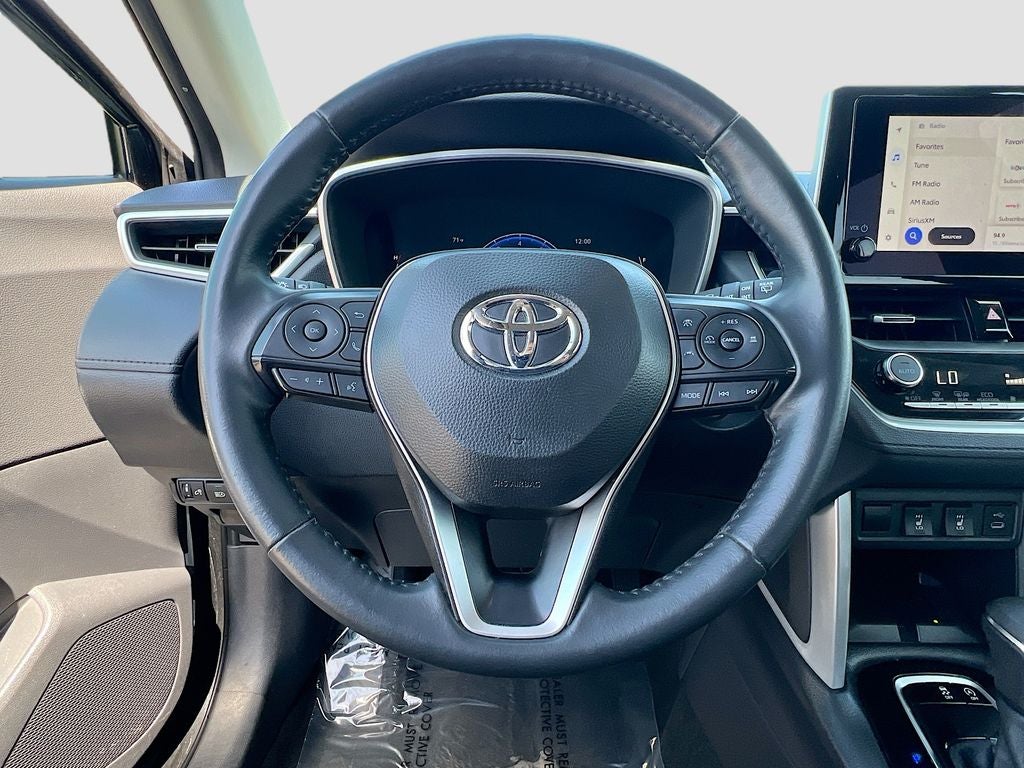 2024 Toyota Corolla Cross XLE