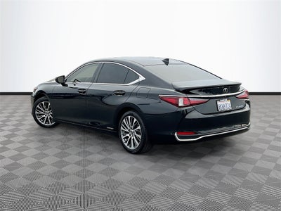 2019 Lexus ES 300h