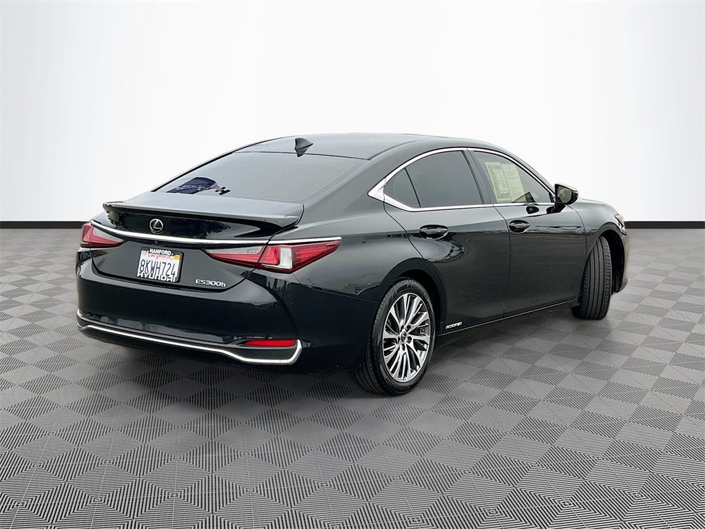 2019 Lexus ES 300h