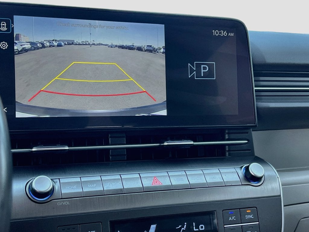 2025 Hyundai Kona SEL - Photo 16