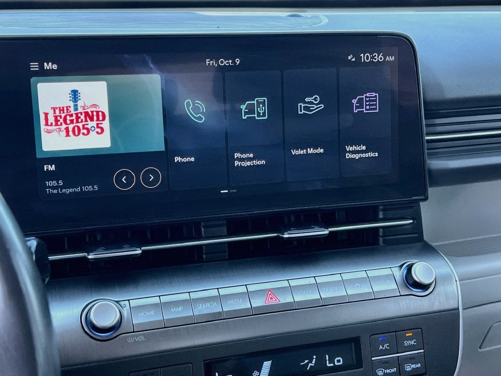 2025 Hyundai Kona SEL - Photo 17