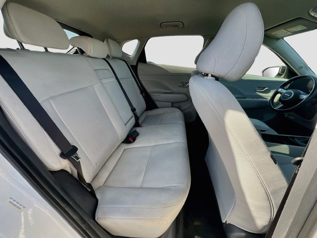 2025 Hyundai Kona SEL - Photo 29