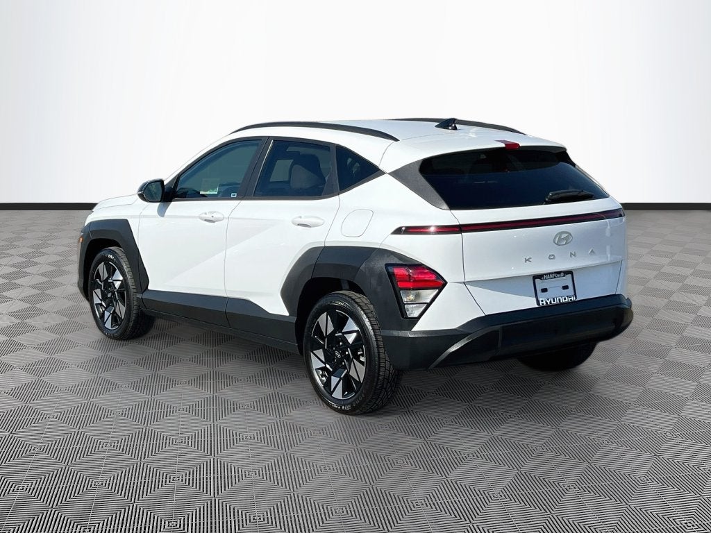 2025 Hyundai Kona SEL - Photo 6