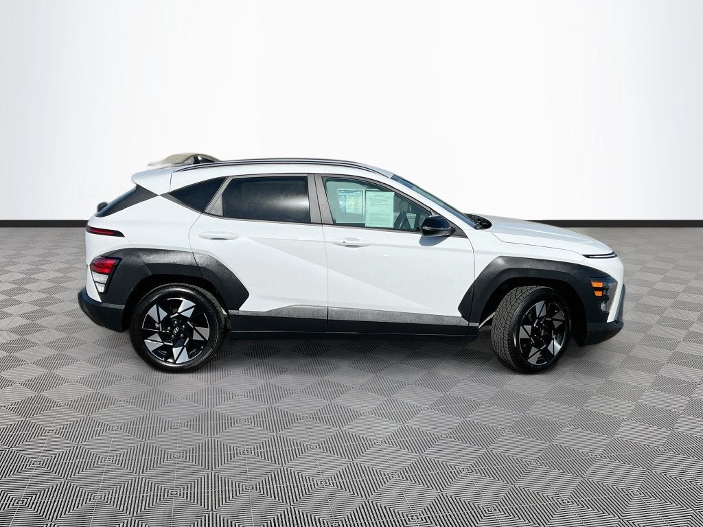 2025 Hyundai Kona SEL - Photo 9