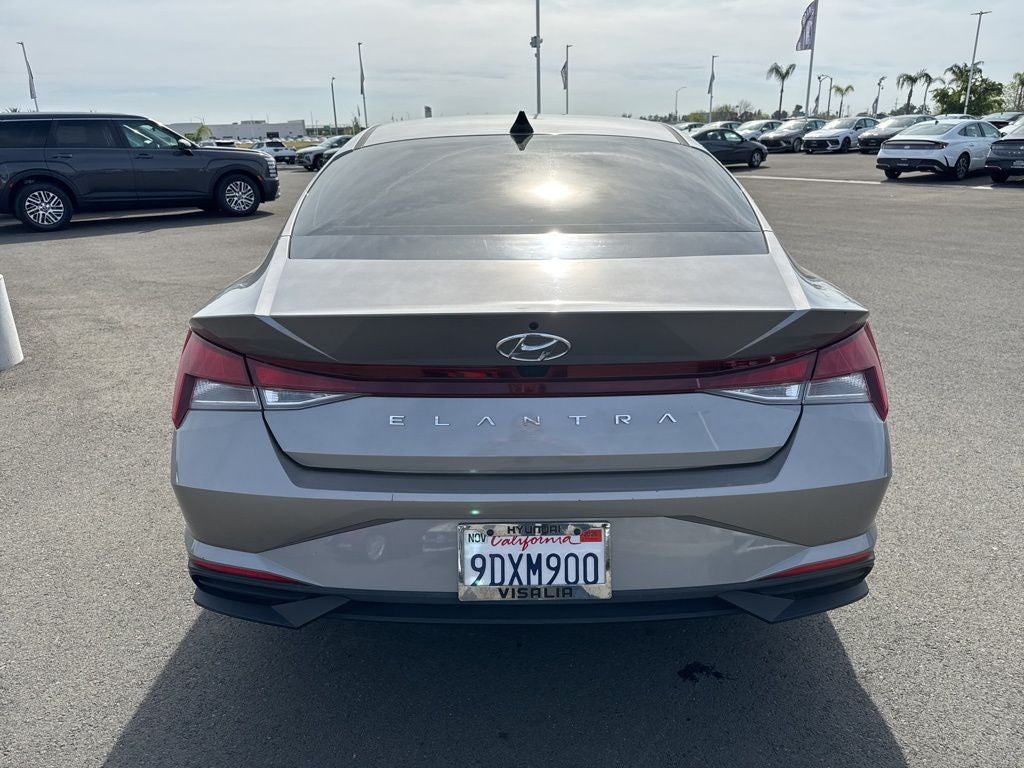 2023 Hyundai ELANTRA SEL