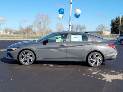 2025 Hyundai ELANTRA HYBRID SEL Sport