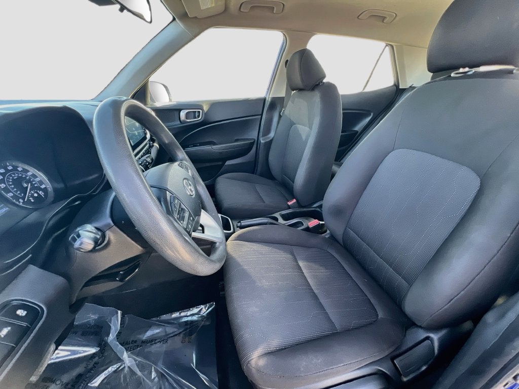 2021 Hyundai VENUE SE