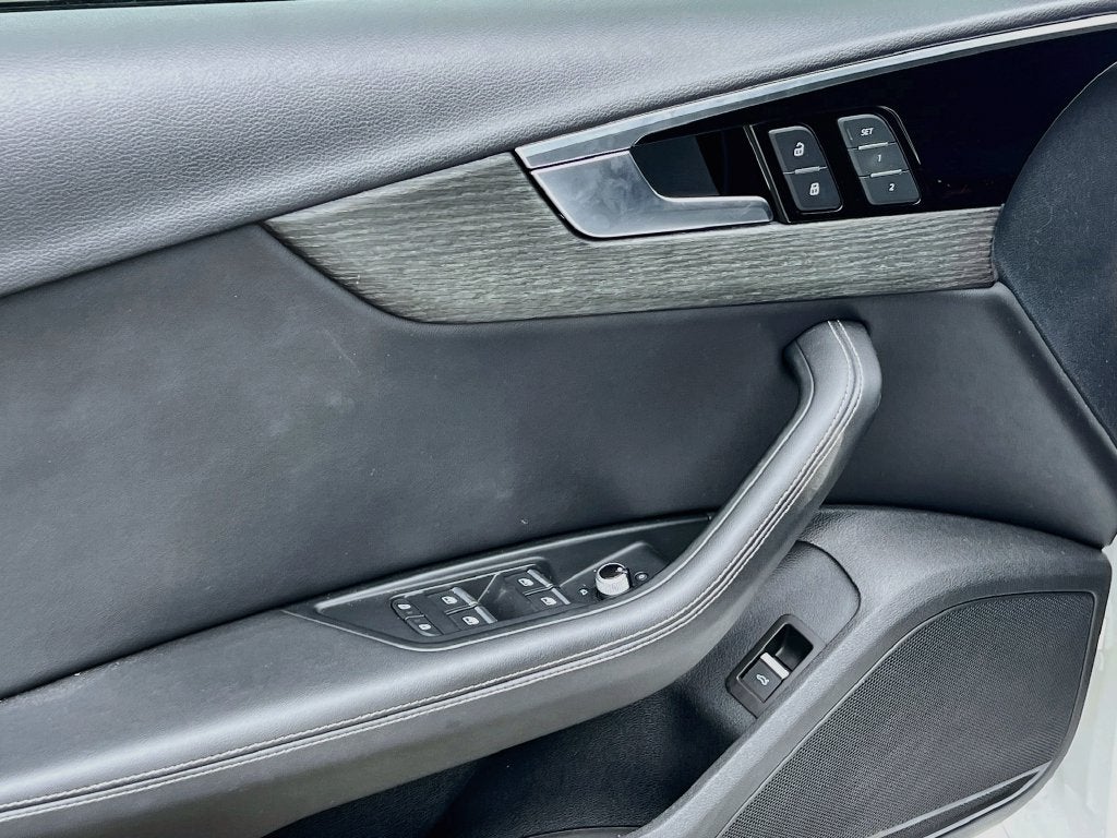 2022 Audi A4 45 S line Premium Plus quattro