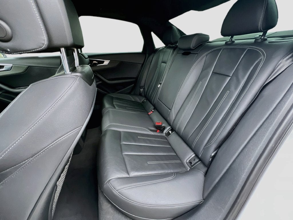 2022 Audi A4 45 S line Premium Plus quattro