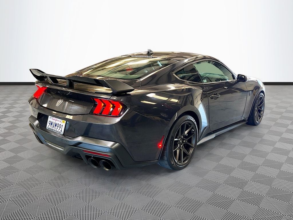 2024 Ford Mustang Dark Horse