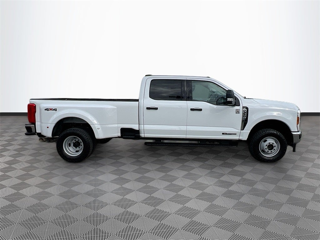 2025 Ford F-350SD XLT DRW