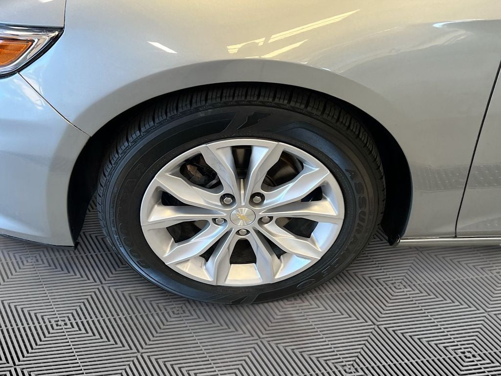 2023 Chevrolet Malibu LT 1LT