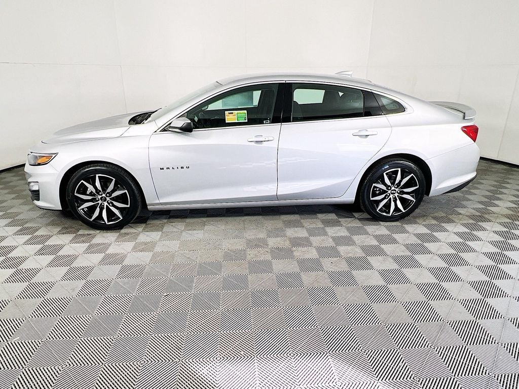 2022 Chevrolet Malibu RS