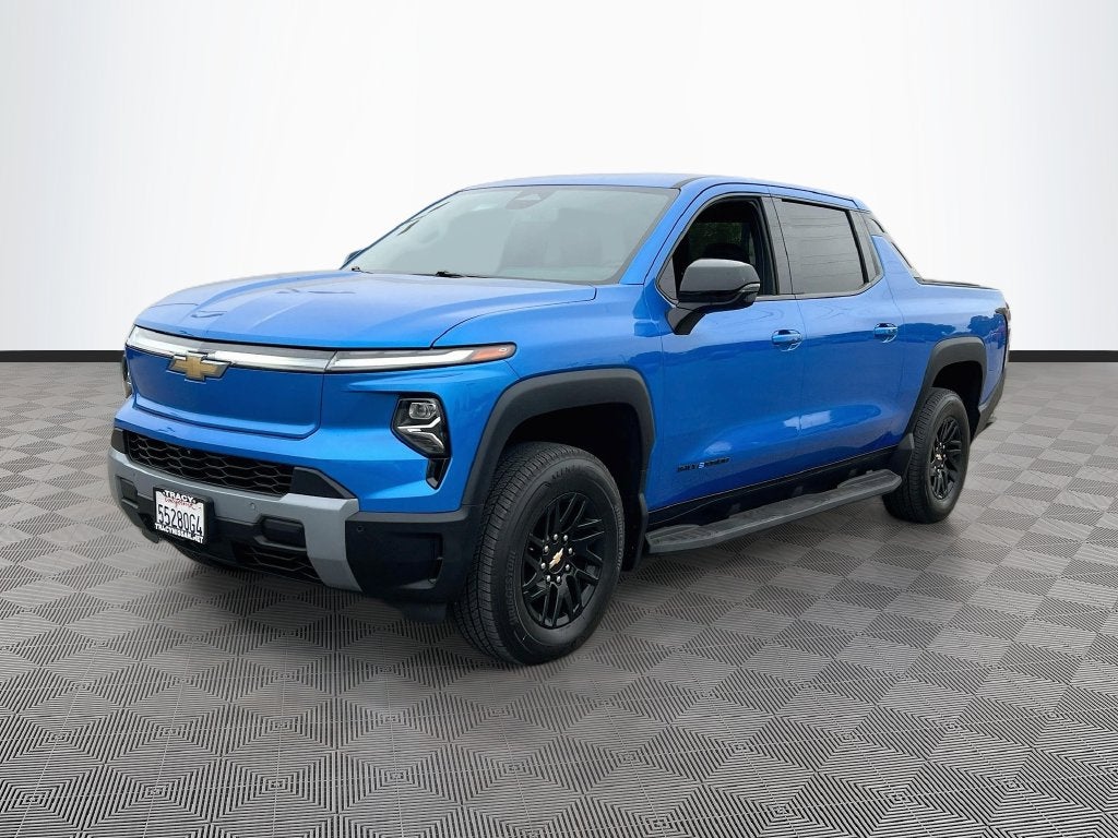 2025 Chevrolet Silverado EV LT