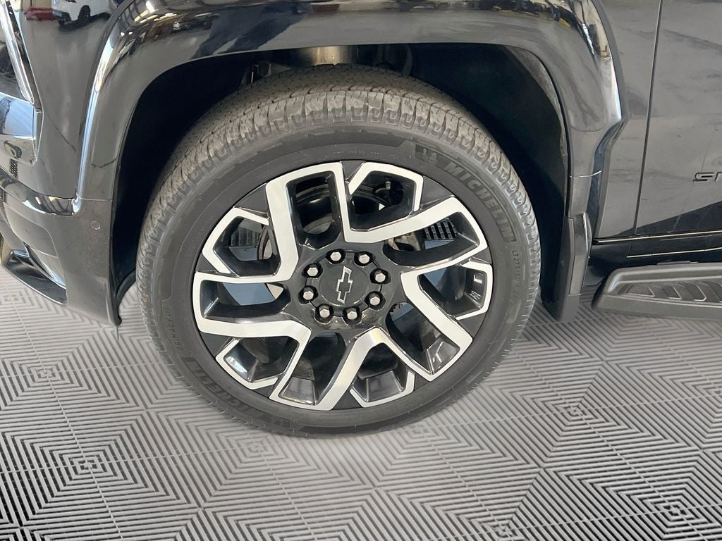 2024 Chevrolet Silverado EV RST